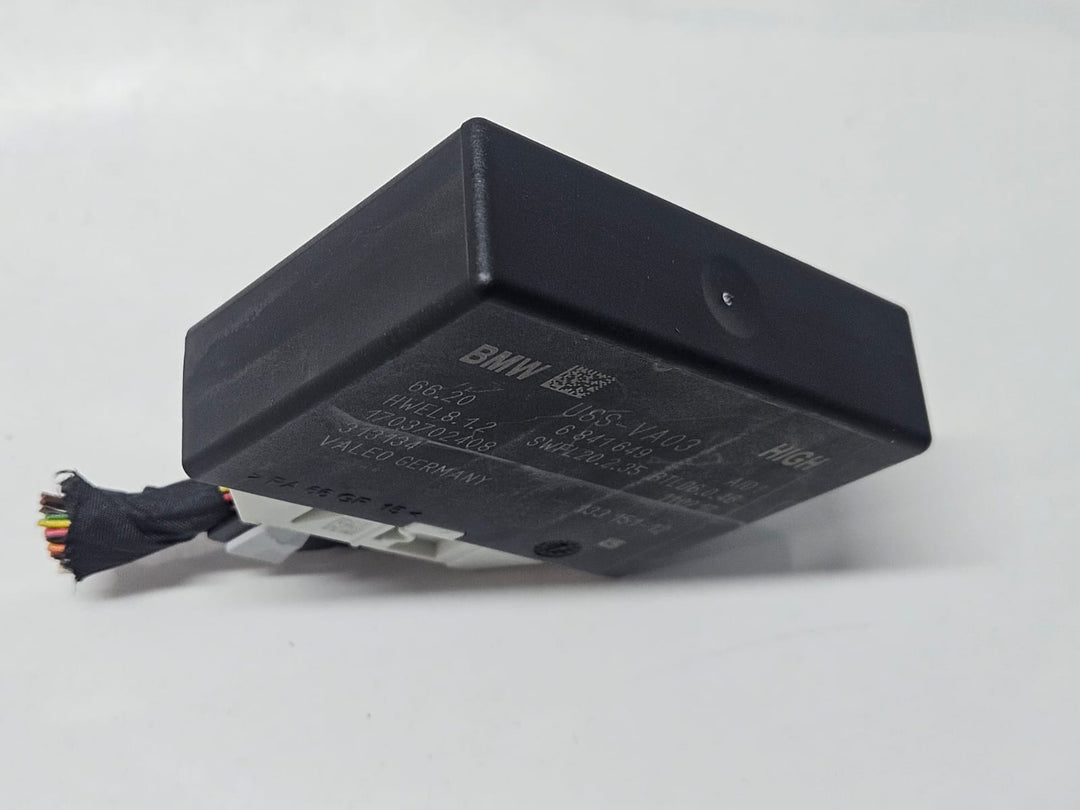 2017-2019 BMW 530i G30 G31 G11 G12 Park Assistant Control Module 6841649 OEM
