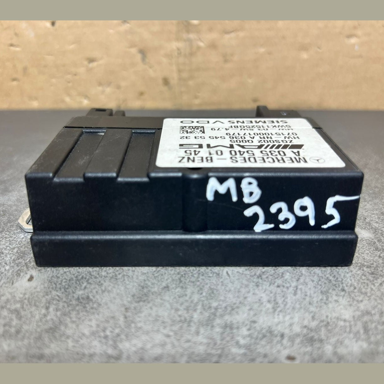 Mercedes W164 ML63 CLS63 AMG Fuel Pump Motor Control Module  A035 5400145 OEM