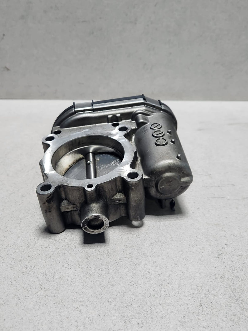 2015-2018 Mercedes-Benz C300 Throttle Body A2701410025