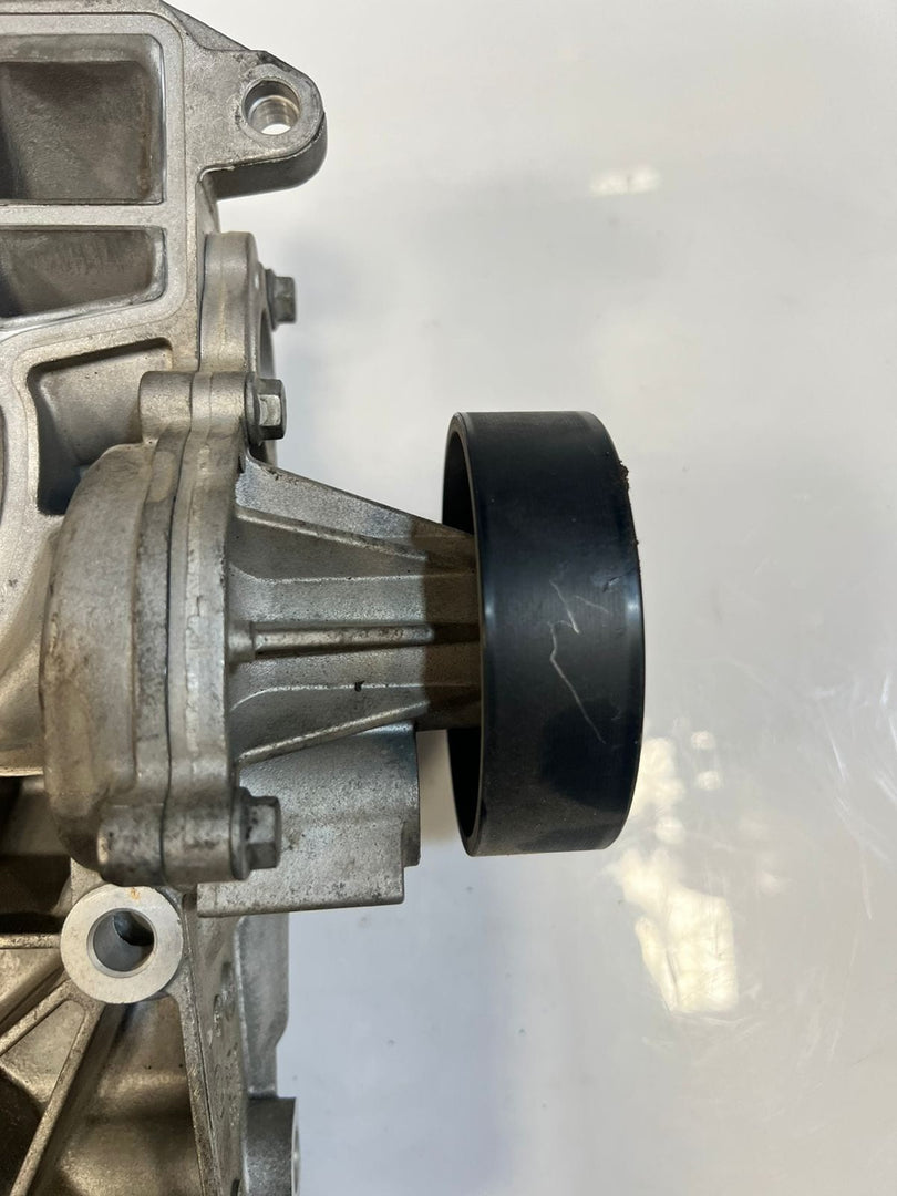 BMW F20 F21 F22 F23 F30 F31 Coolant WATR Pump With Carrier BRACKET 7644804 OEM