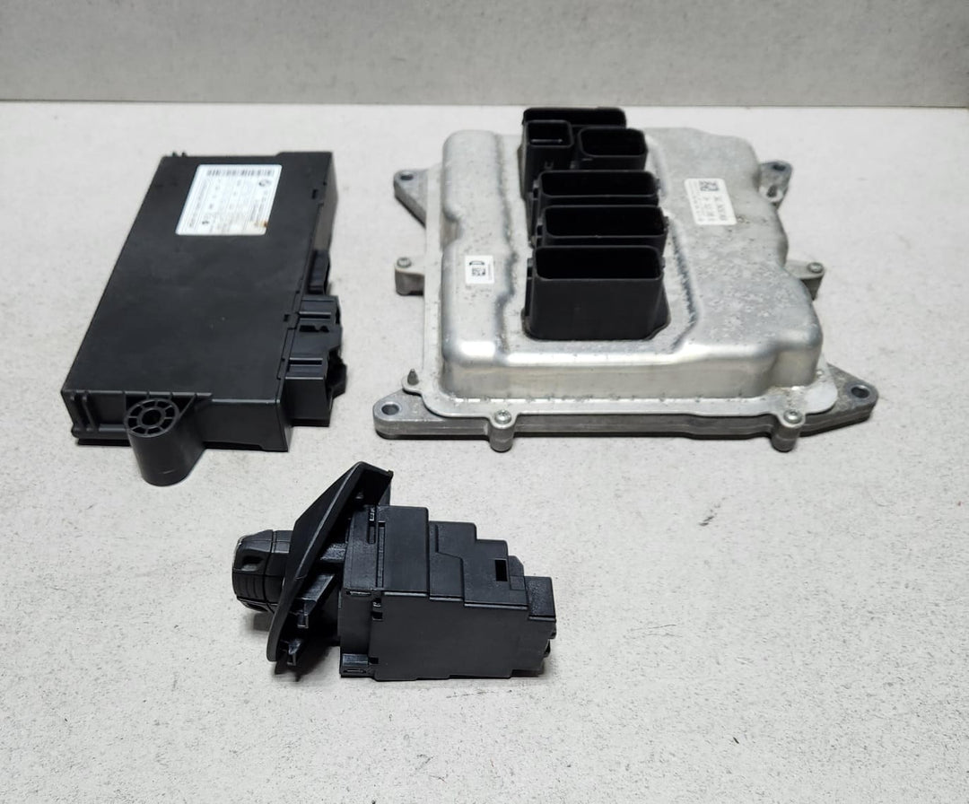 2012 BMW X1 Engine Control Unit ECU Set 8603576 X1 E84 20i N20