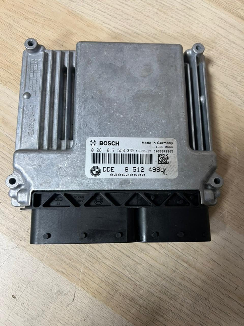 BMW x1 E84 20dX N47 177HP ECU Control Unit DDE 8512498 Automatic Transmission 