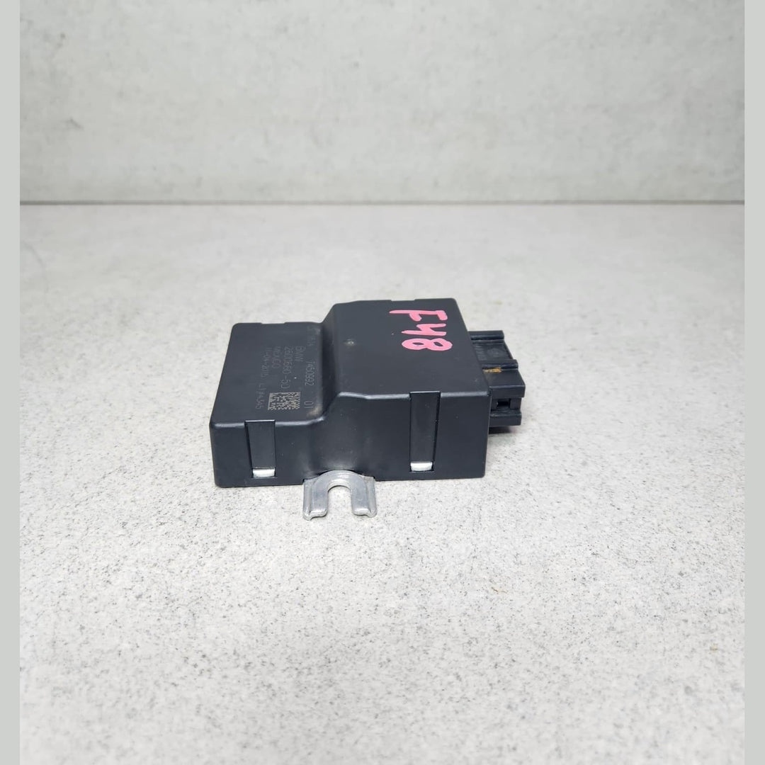 BMW F20 F21 F30 F31 F32 F36 F48 3,4 Serie Fuel Pump Control Unit Module 7450992 