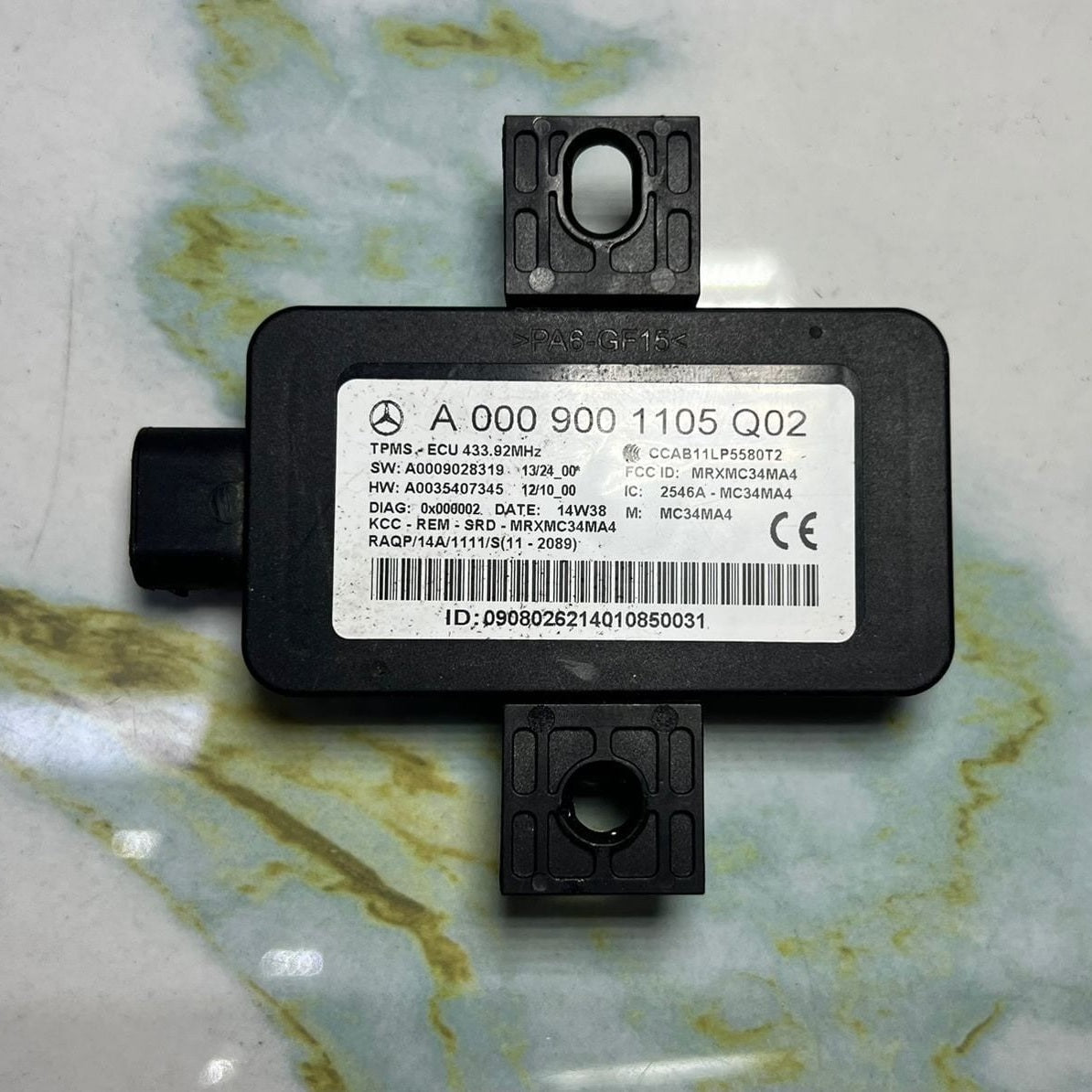 15-20 Mercedes C300 Tire Pressure Control Unit A0009001105 S-Class W222, C-Class