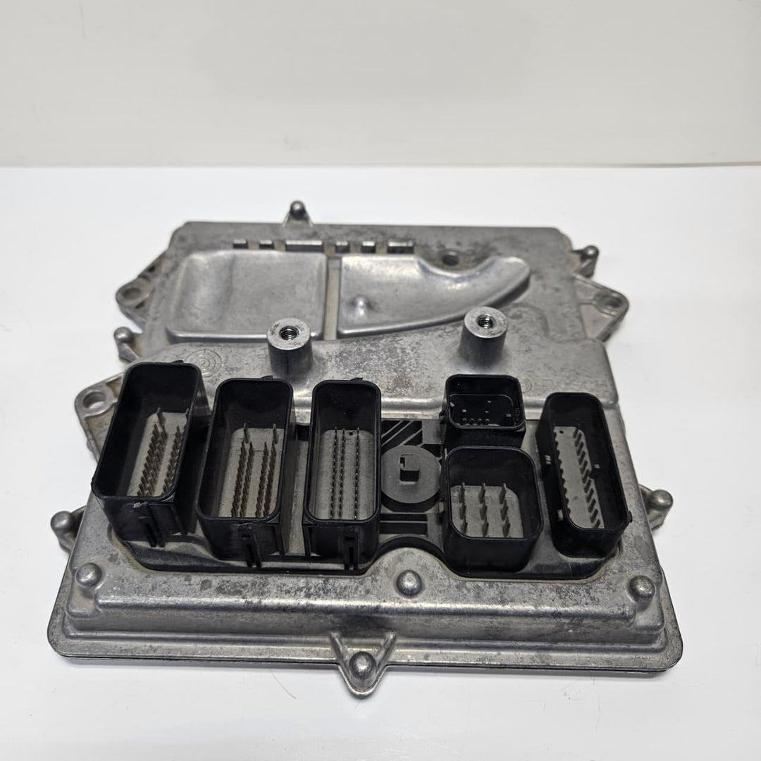 2012-2015 BMW F06 F10 335i 640i X3 with N55 Engine Control Module DME 8606309