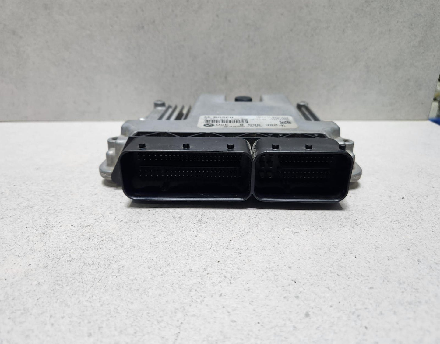 2017 BMW X1 Engine Control Unit + KEY 8596362 F20 120d F30 320d, F36 420d  B47