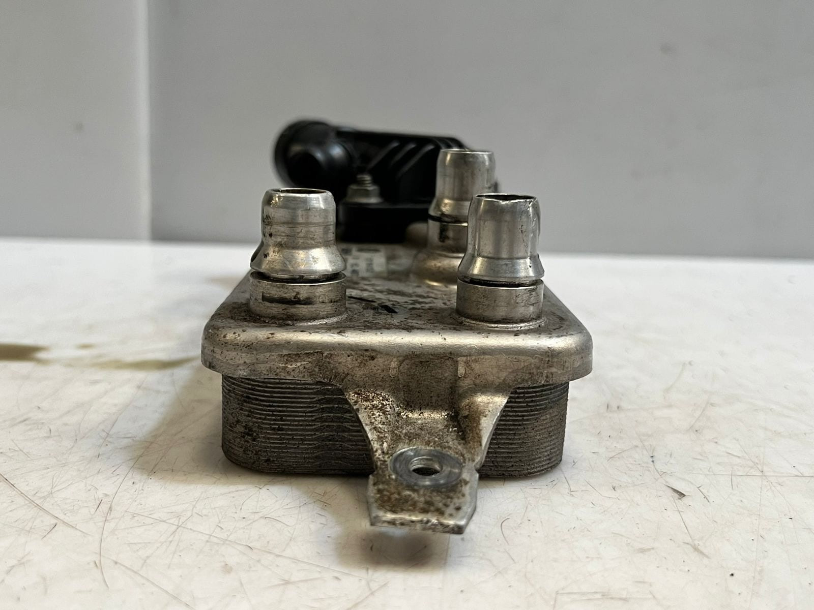 BMW F10 F07 F12 F13 F06 F11 7 MODEL Automatic Transmission Oil Cooler 7614173