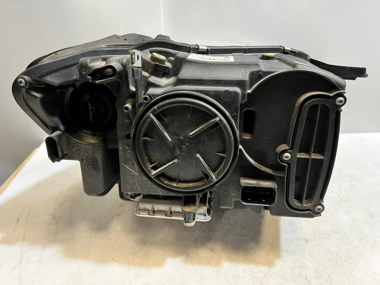 2014-2017 BMW X3 F25 and X4 F26 Xenon LEFT SIDE Headlight Assembly 7400019 OEM