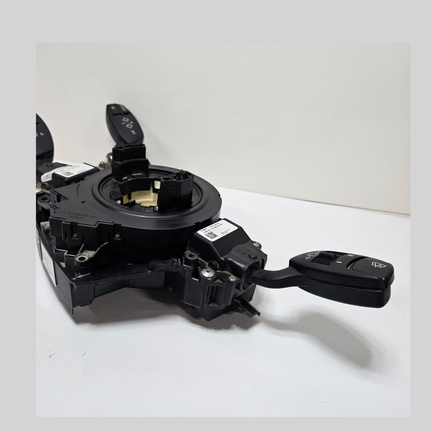 OEM BMW 5 6 Series E60 E61 E63 E64 Steering Column Switch Unit 9112032
