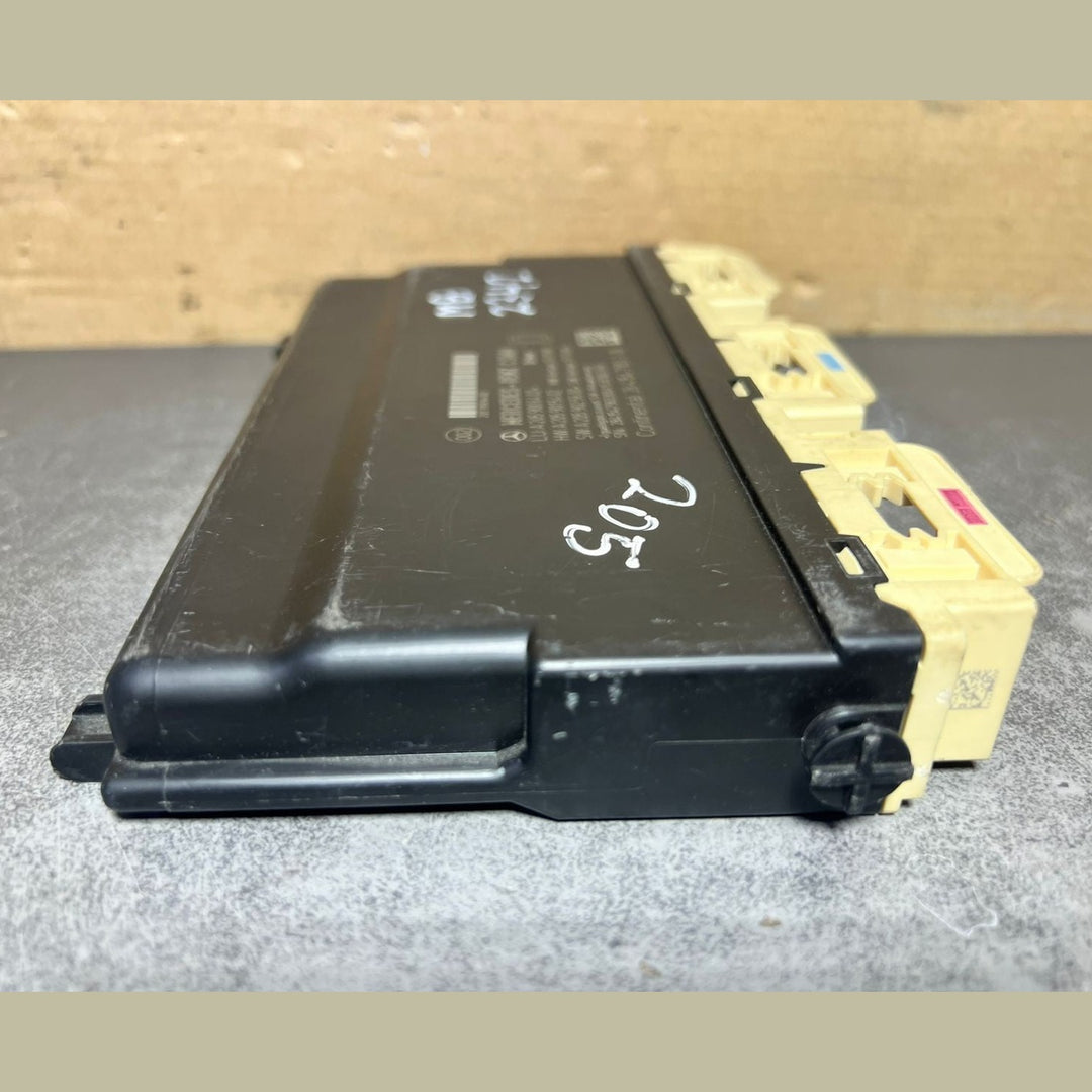 Mercedes W205 C-Class Front Driver Seat Control Module A205 9006402 OEM LHD