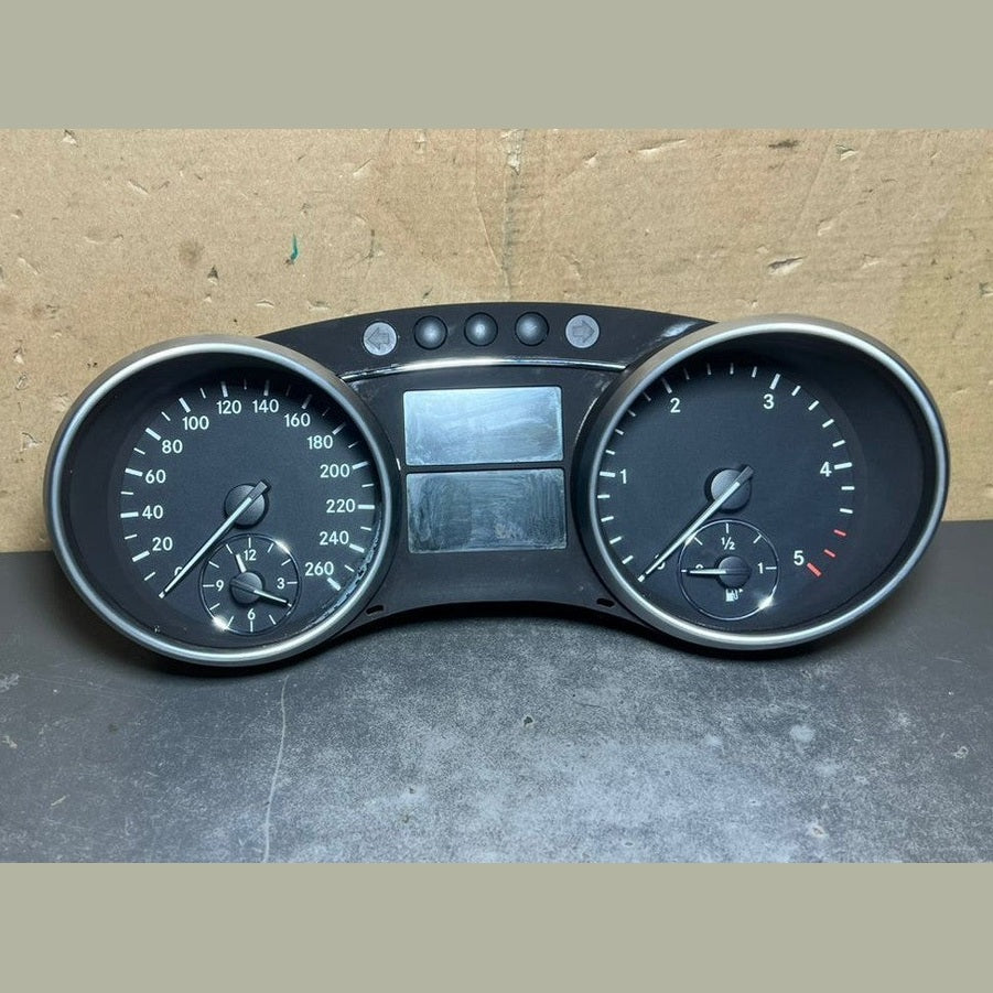 07-13 Mercedes-Benz W164 GL ML Kombiinstrument Tacho A164 5403347 OEM
