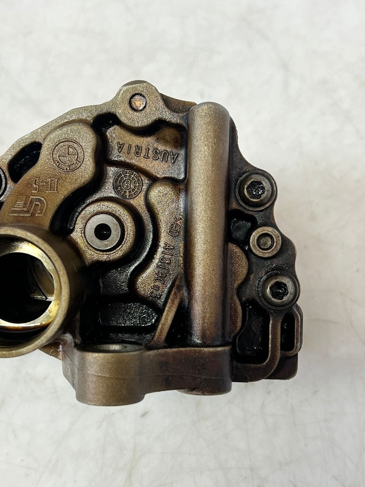 2007-2013 BMW 328i E90 E91 E60 E66 E93 335i 525xi Engine Oil Pump 7545939 OEM