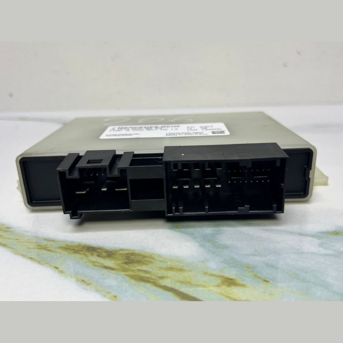 Mercedes W206 C-Class Exhaust Gas Aftertreatment Control Module A000 9008233 OEM