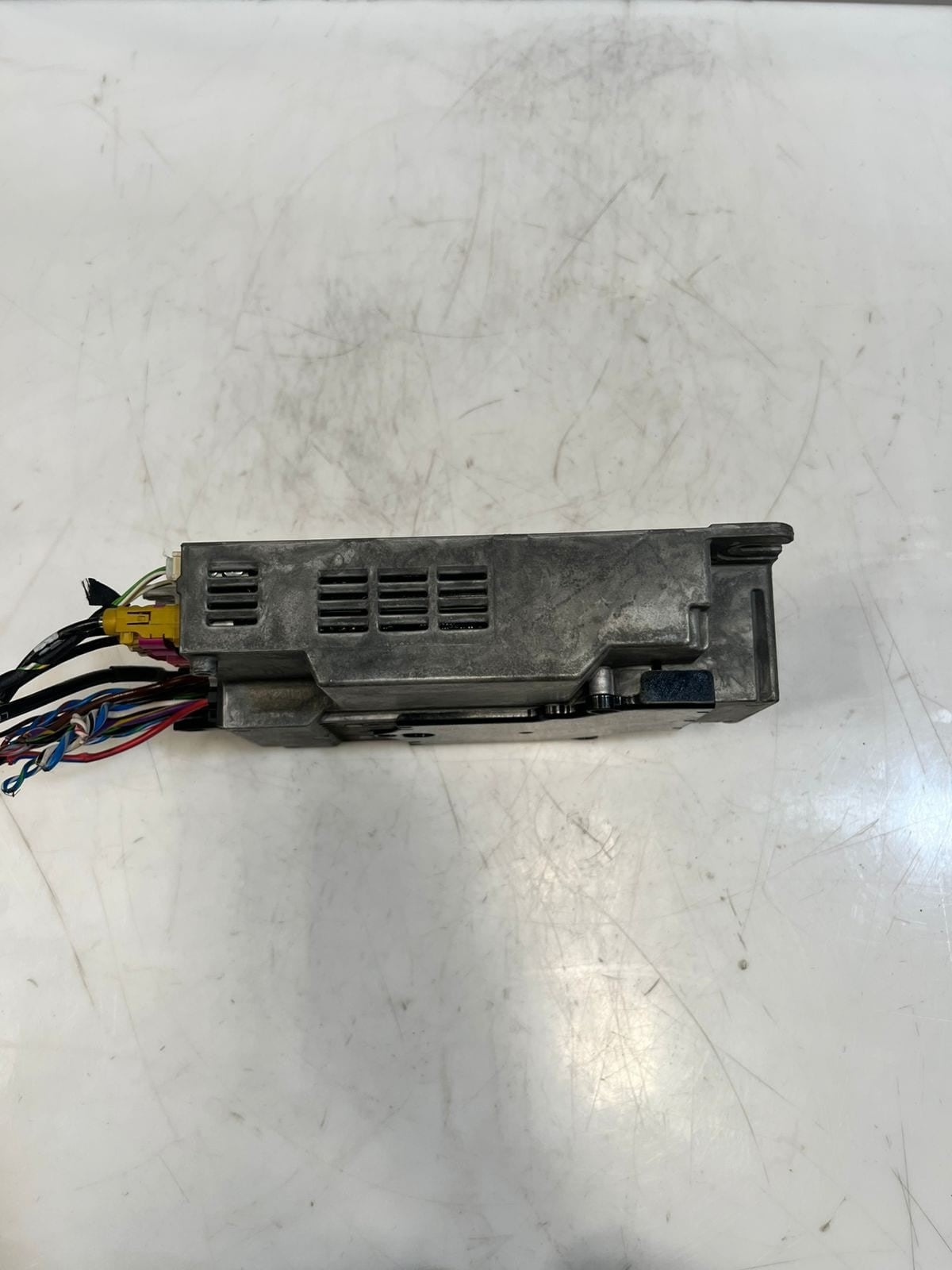 2019-2023 BMW 330i 3 Series G20 G21 HARMAN STEREO Sound Amplifier 9859205 OEM