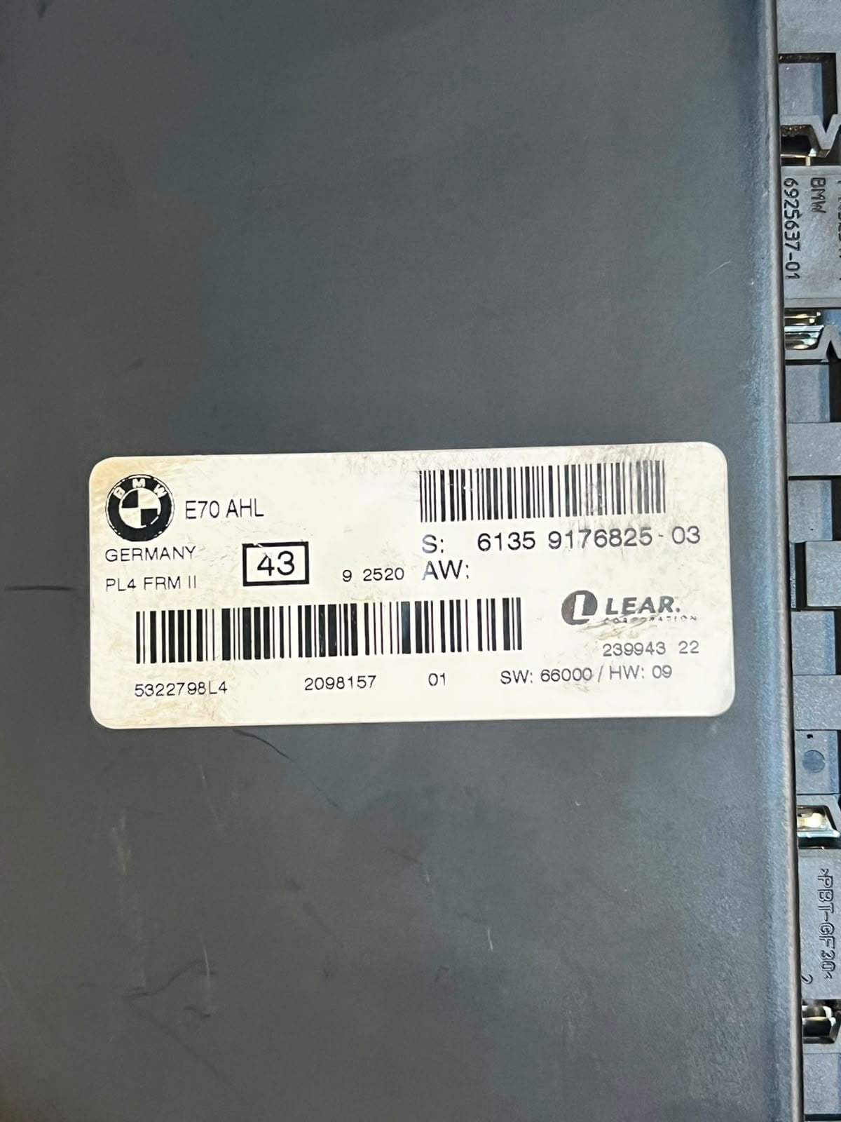 2007-2014 BMW X5 E70 X6 E71 FRM2 Footwell Light Control Module 9176825 OEM