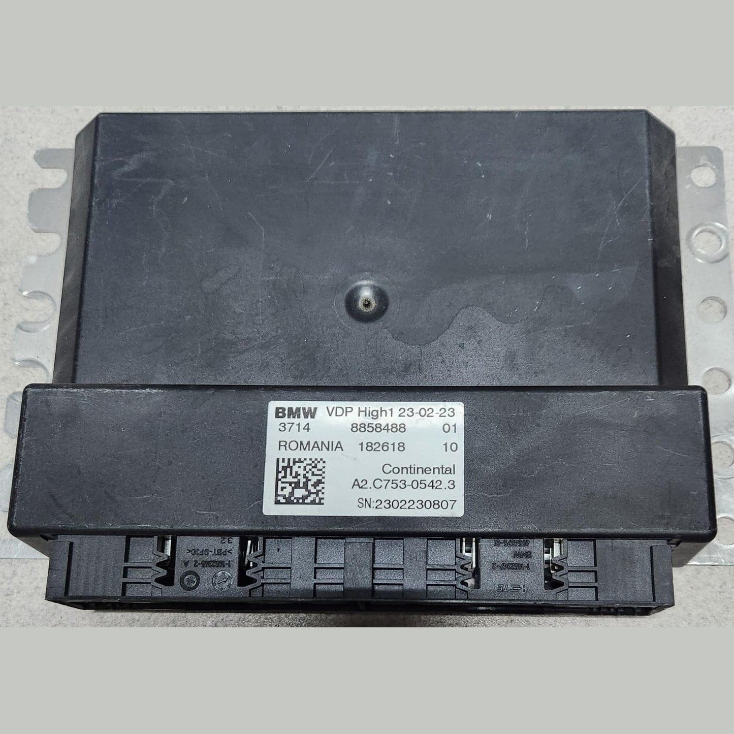 2022-2025 BMW i4 Air Suspension Control Unit 8858488 G26 M50 