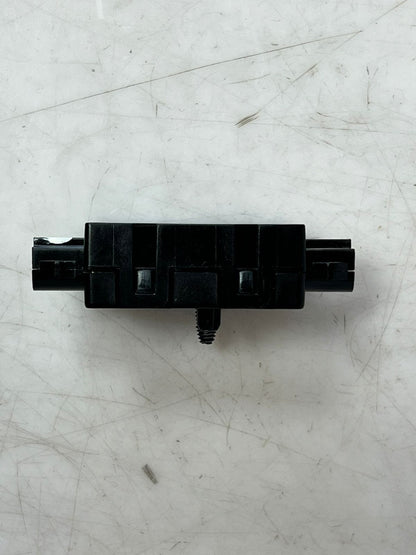 2016-2023 BMW M5 F90, G12, G30, and 530i Antenna Amplifier 9325724 OEM