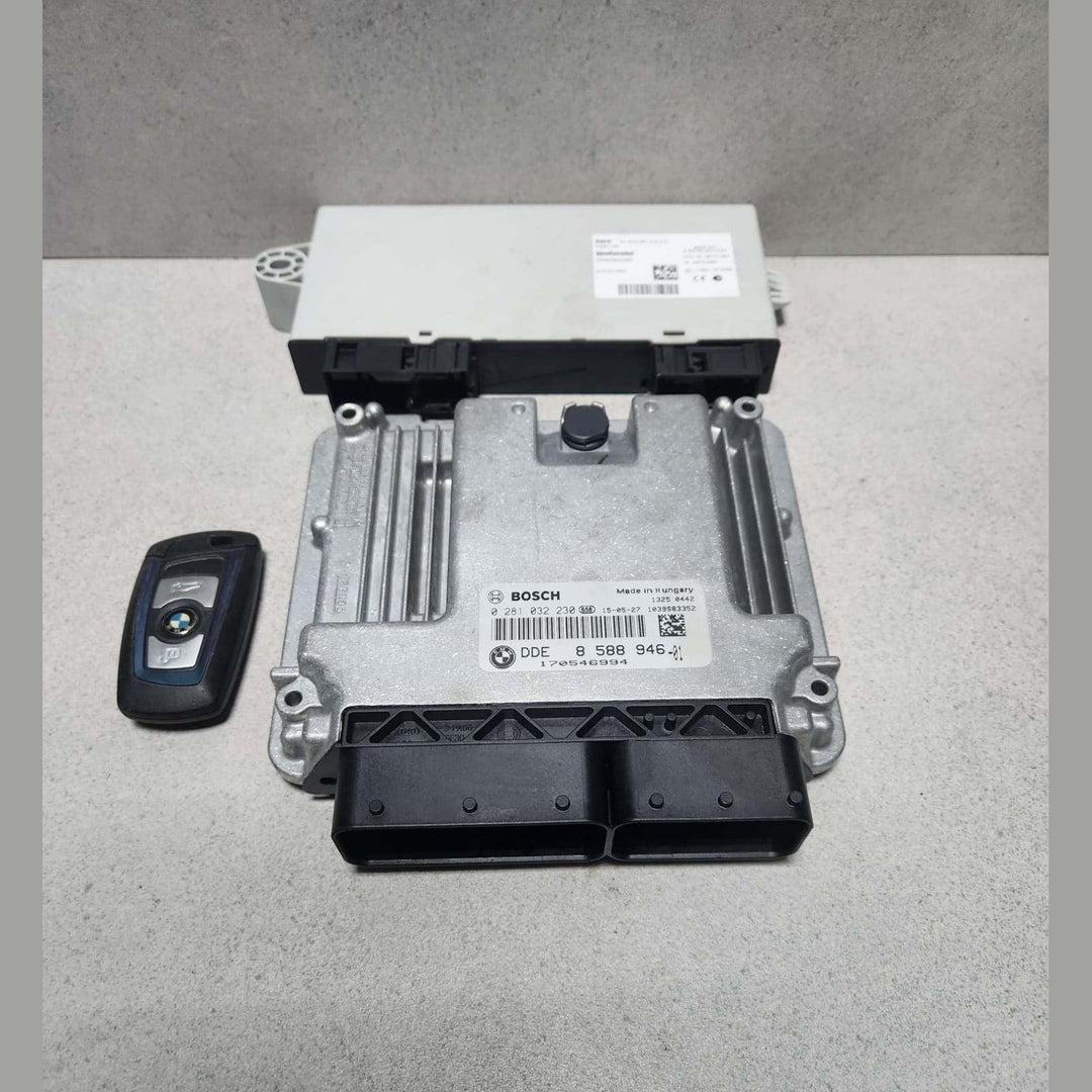2016 BMW X3 Engine Control Unit 8588946 B47 F25 DIESEL ECU SET 
