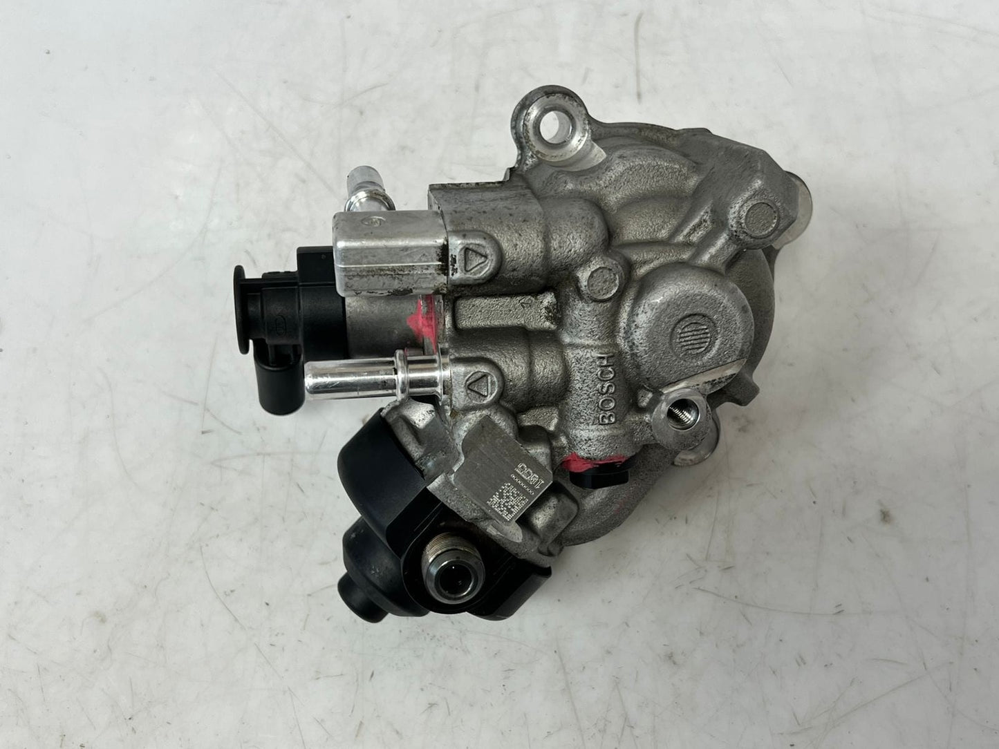BMW 1' 2' 3' 4' 5' X1 X3 X4 MINI High Pressure Fuel Pump 8511626 0445010588