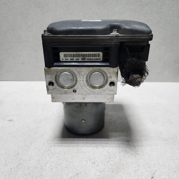 BMW Abs Hydraulic Unit 6799048 7 Series F01 F02
