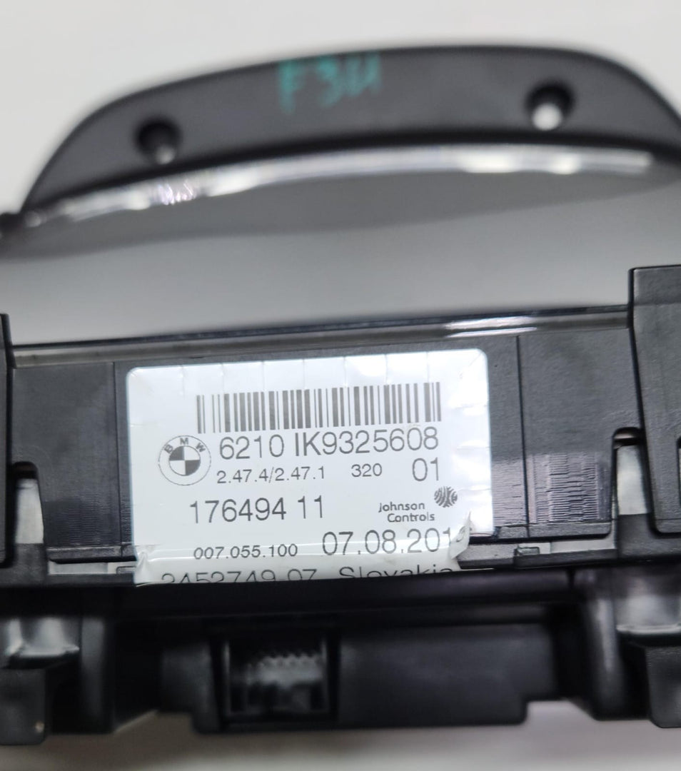 2012-2015 BMW 5 Series Instrument Cluster 9325608 5 Series 520d F10 F11 OEM