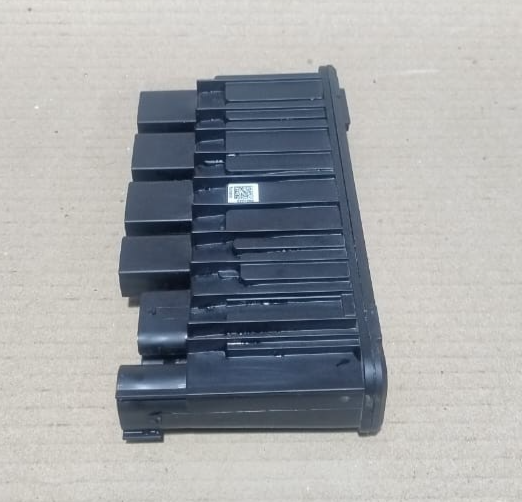 BMW X3 G01 INTEGRATED SUPPLY POWER DISTRIBUTION MODULE OEM 8638551