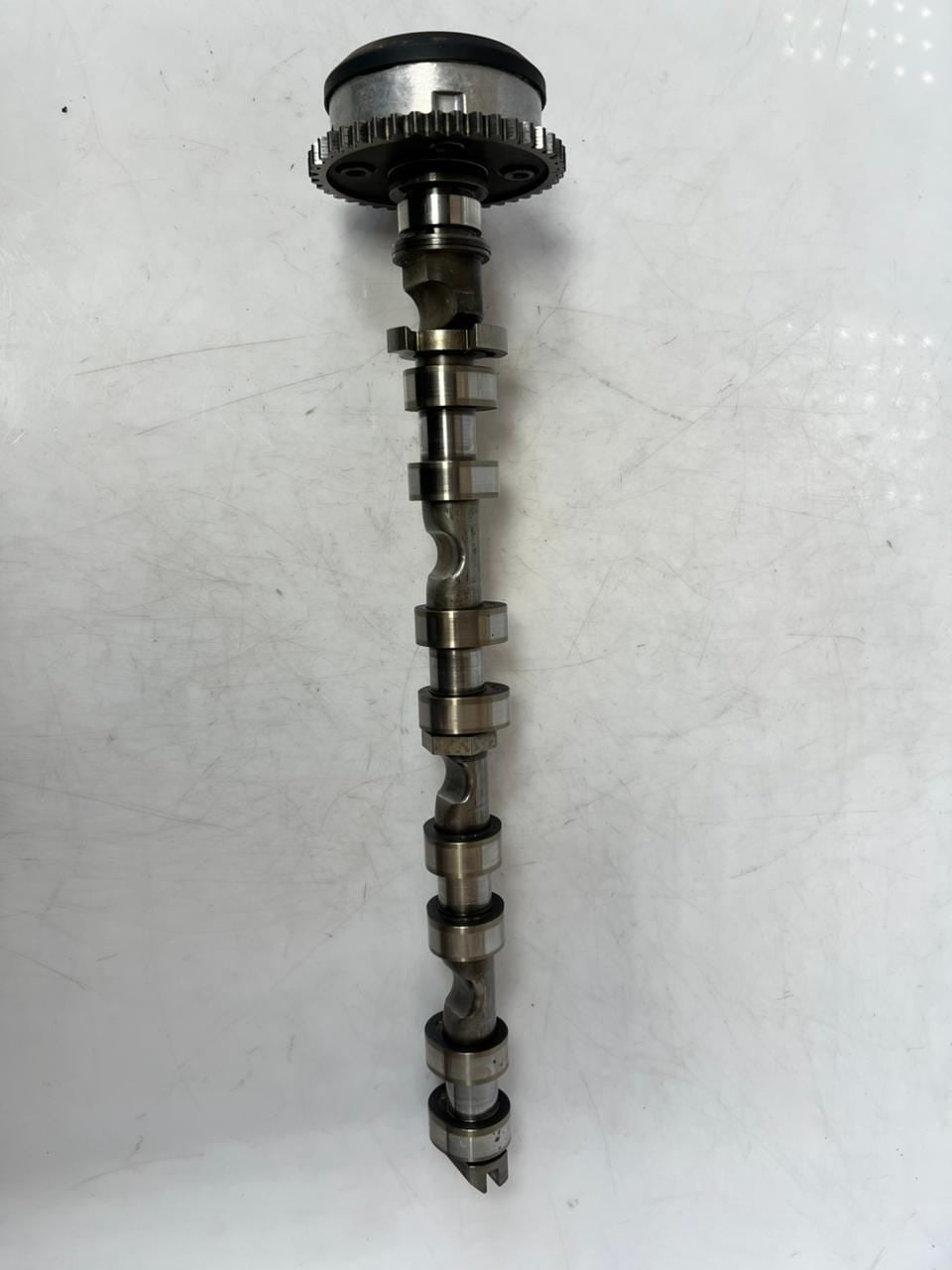 2013-2018 BMW M6 F10 F12 F13 550i 650i M5 N63 S63 Intake Camshaft 7604875 OEM