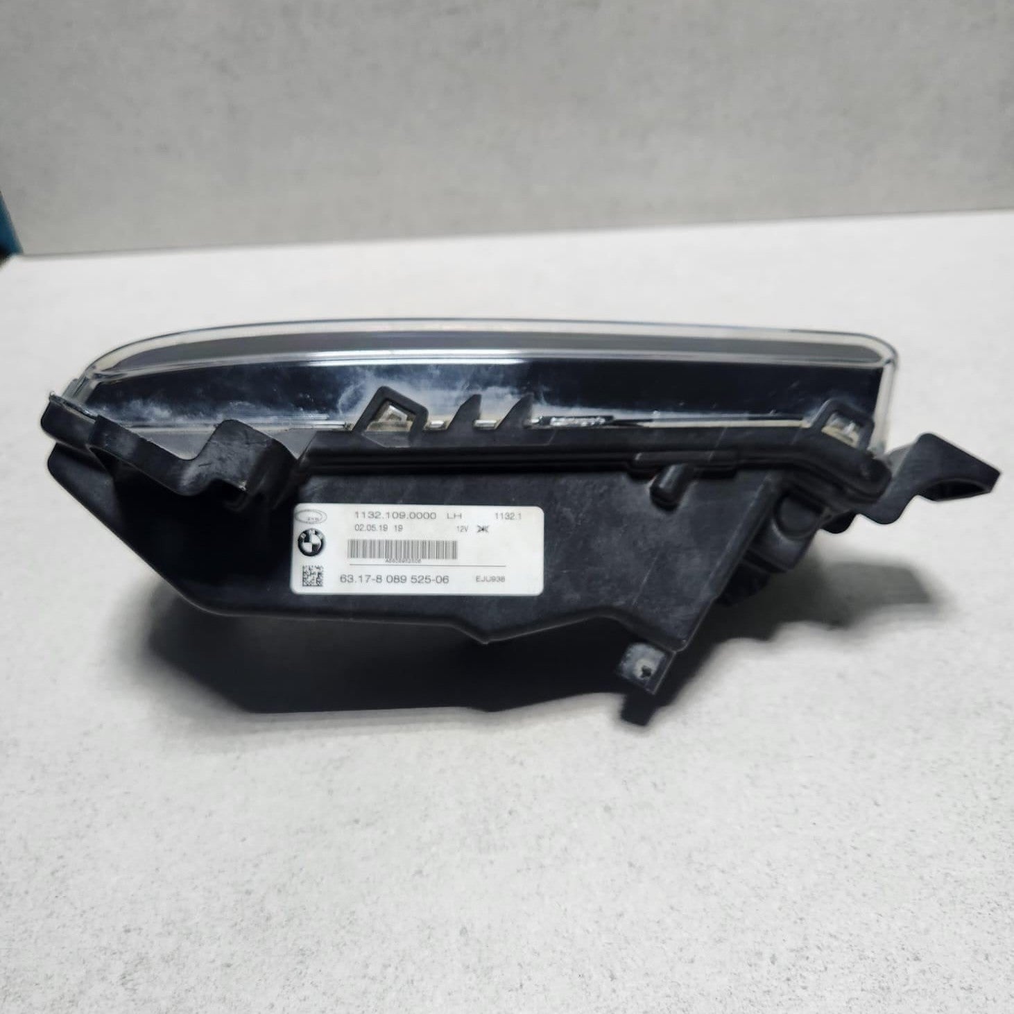 Genuine 2019-2023 BMW 330i Front Left Fog Light 8089525 3 Series G20 G28
