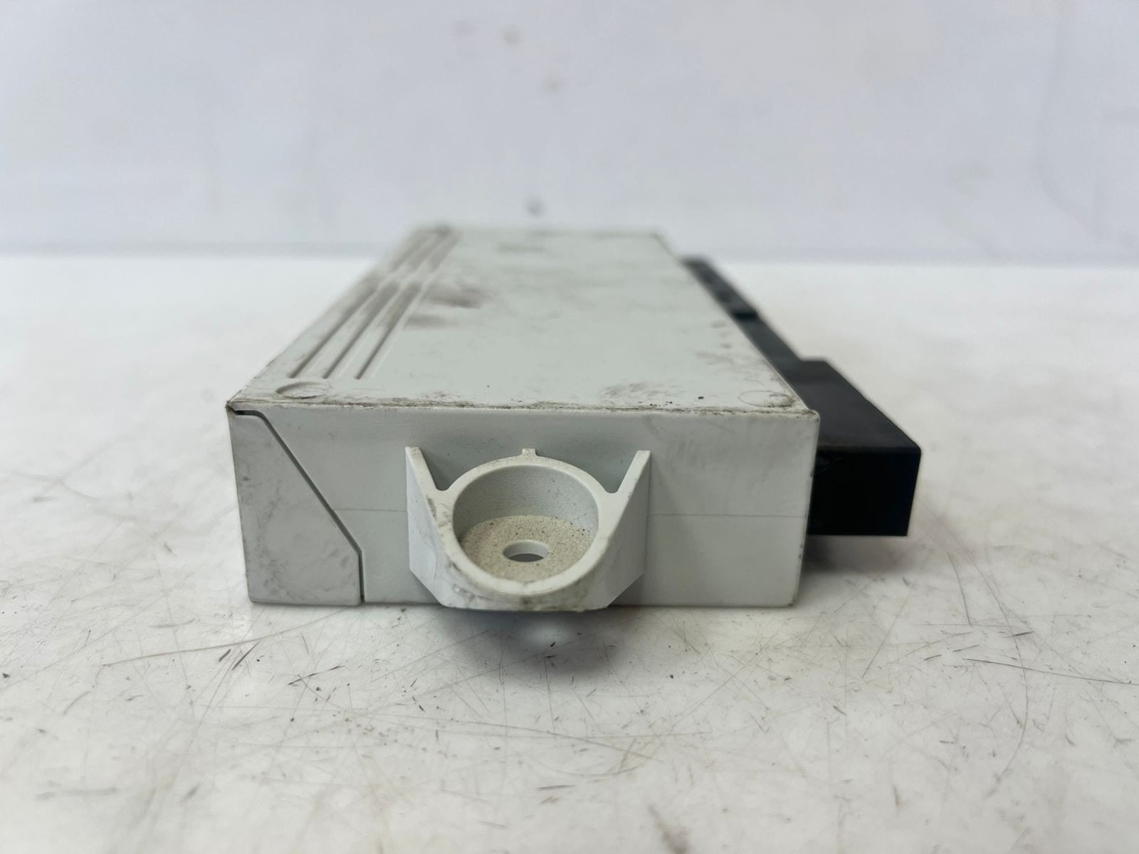 2002-2003 BMW 745i 745Li E65 series Front Door Control Module 6933267 OEM