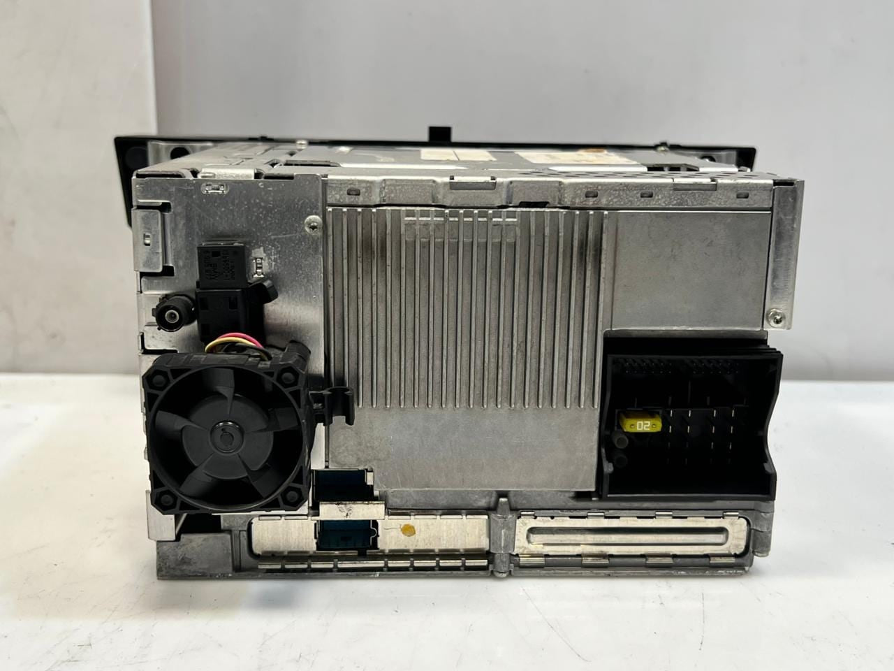 2004-2010 BMW 525i CCC E60 E61 E90 E91 3MD Navigation Head Unit Radio 9159026