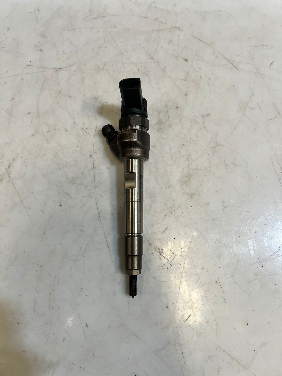 BMW 1, 2, 3, 4, 5, 6 Series, X1, X3 B47 B57 Fuel Injector 8514146 OEM