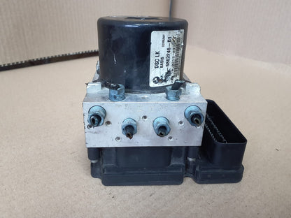 2012-2013 BMW 1' 3' F20 F30 F31 320i DSC ABS Pump Control Module 6862246-01