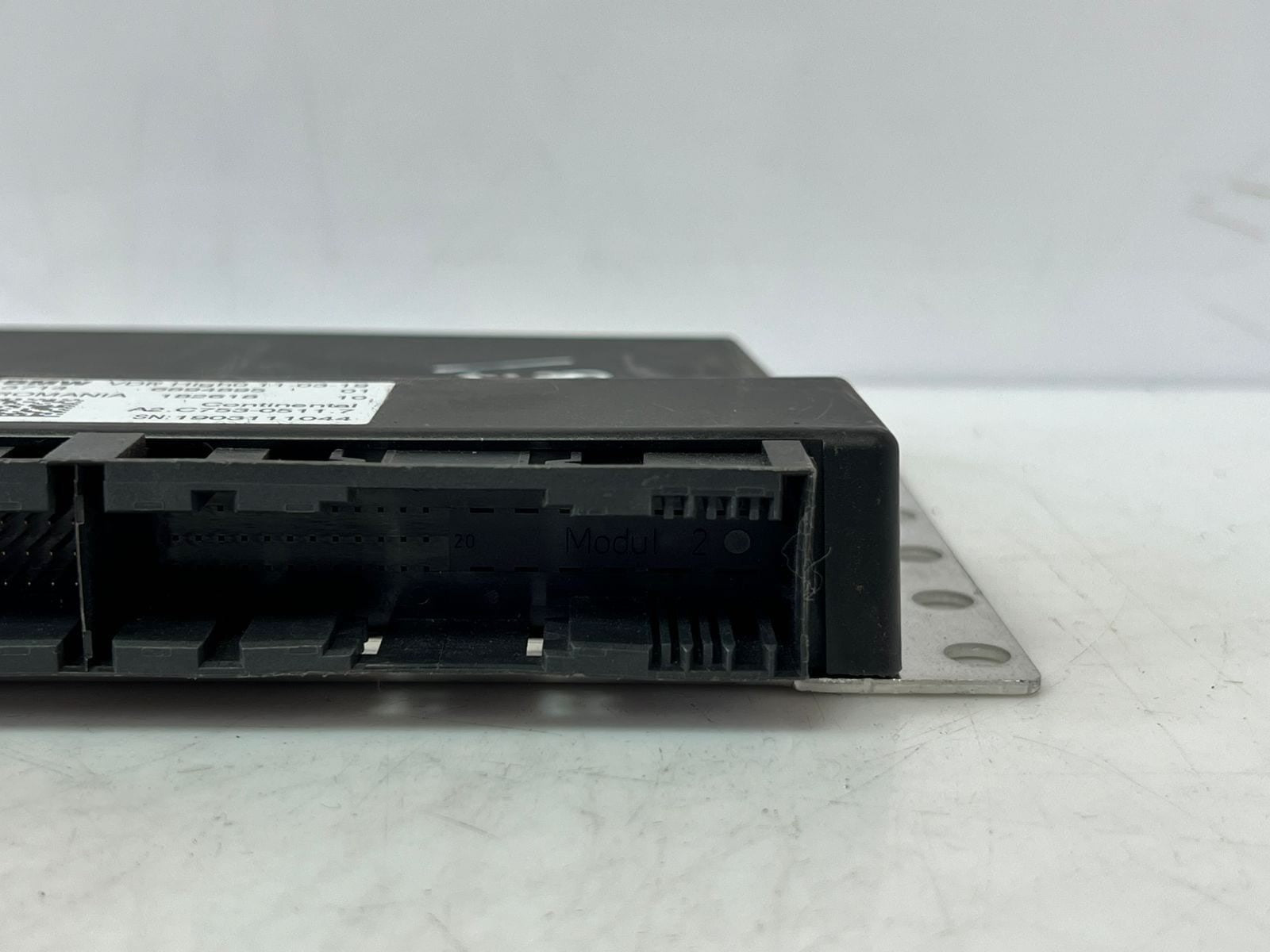 BMW 8 SERIES G14 G15 G16 VDP AIR SUSPENSION CONTROL UNIT 6894895