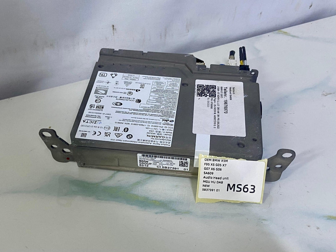 OEM BMW G07 X7  SA609 Audio Head unit MGU22 HU DAB USED 5B37391 01