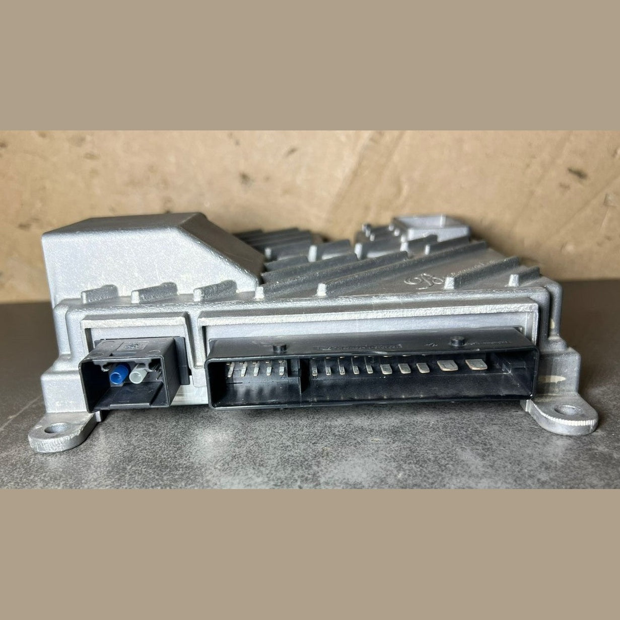 15-21 Mercedes W213 E-Class Lear Amplifier Audio Control Module A213 9000124 OEM