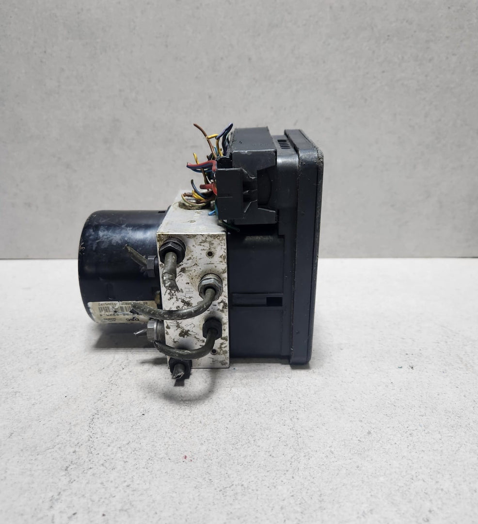 2002-2006 BMW 325i Abs Pump Module 6765454 325i E46 OEM