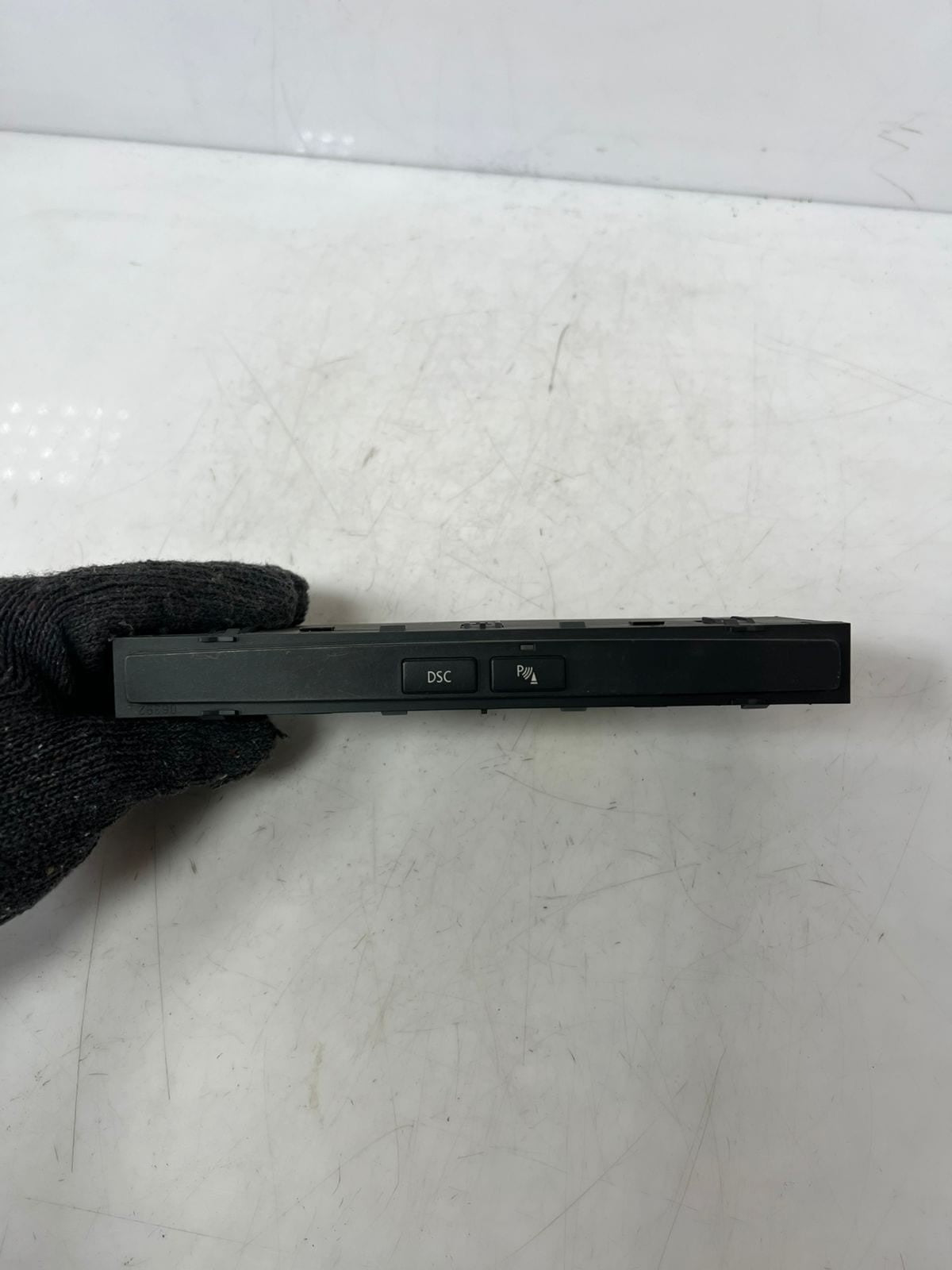 BMW 5 Series E60 E61 Center Console Control Switch Module PDC DSC 6938311 OEM