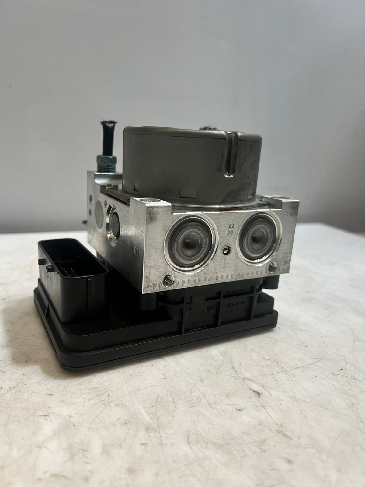 2016 Mini Cooper F55 F56 F57 Abs Anti-Lock Brake Pump Module Unit 6877106 OEM