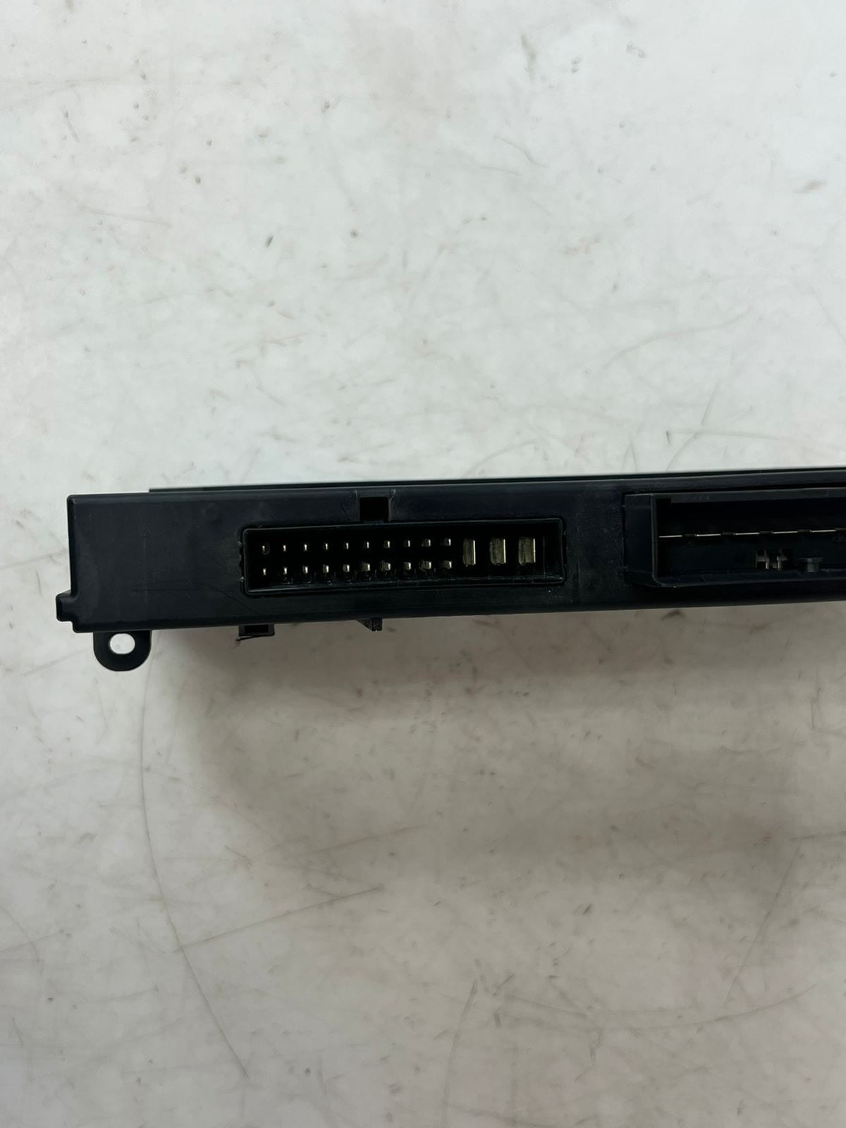 BMW 5, 3 Series F10 F11 E90 E91 E92 E93 Body Control Module BCM 9228491 OEM