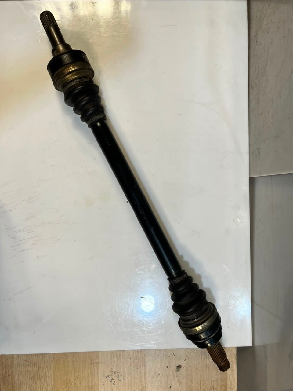 2011-2016 BMW 5 SERIES F10 F11 535i xDrive Rear Right CV Axle Shaft 7581030