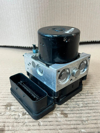 2012-2013 BMW 1' F30 F20 F21 320i ABS Hydraulic Block Control Pump 6860730 OEM