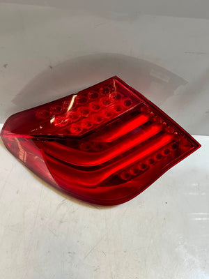 2010 BMW 7 Series 750Li F01, F02, F03, F04 LEFT Rear Tail Light 7182197 OEM
