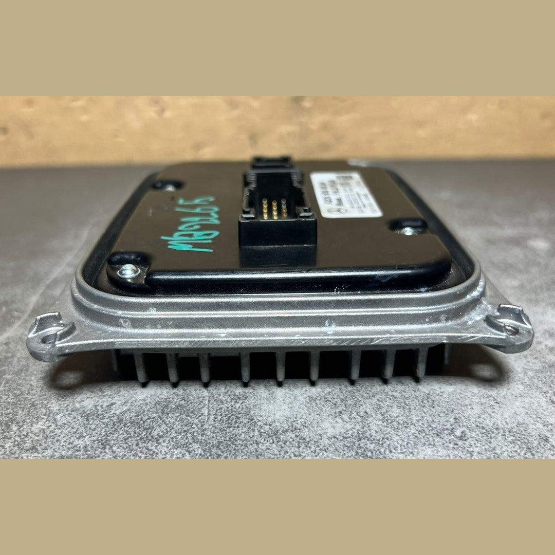 14-18 Mercedes-Benz W205 W222 LED Headlight Control Module A205 9003495 OEM