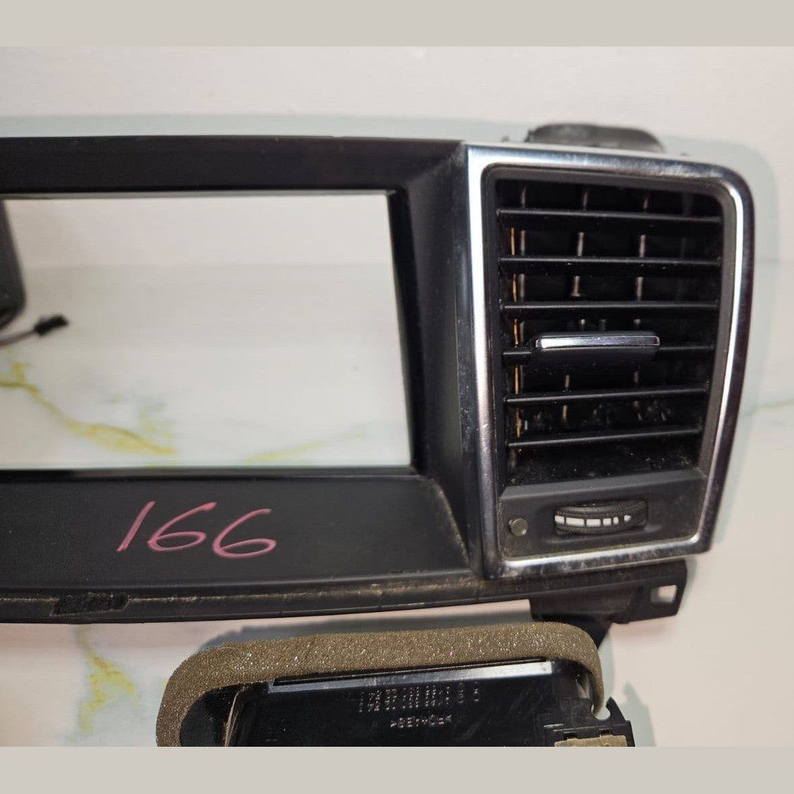 12-16 Mercedes W166 Dash Dashboard Center \ Left & Right A/C Air Bezel Trim Set