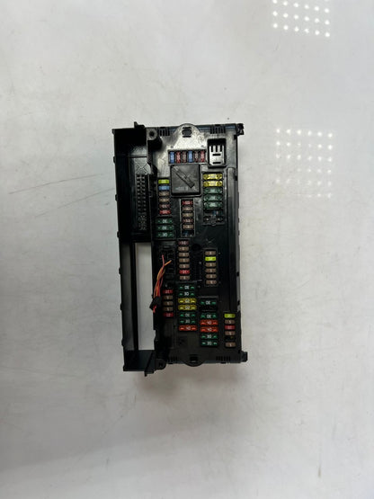 2011-2016 BMW 528i F10 F18 F07 F11 Front Power Distribution Fuse Box 9210861 OEM