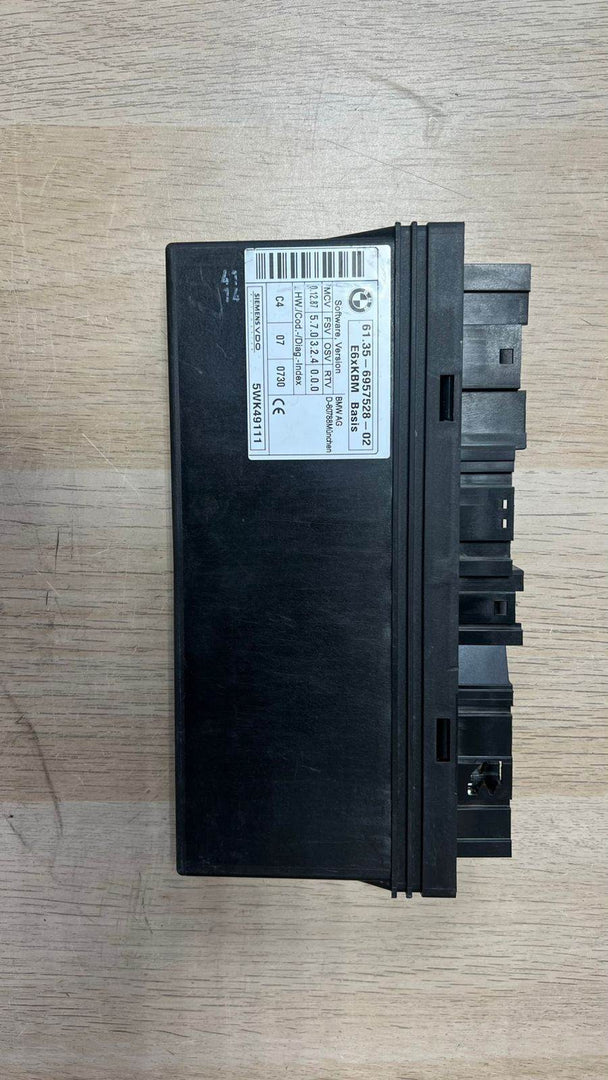 E6xKBM Base Unit for BMW 5 (E60) 520I 6957528