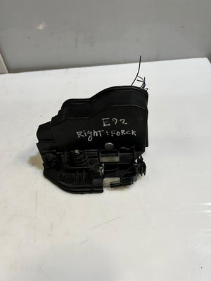 BMW E92 E60 E61 E65 E81 E87 E90 F20 Door Lock Actuator Front Right 7202144 OEM