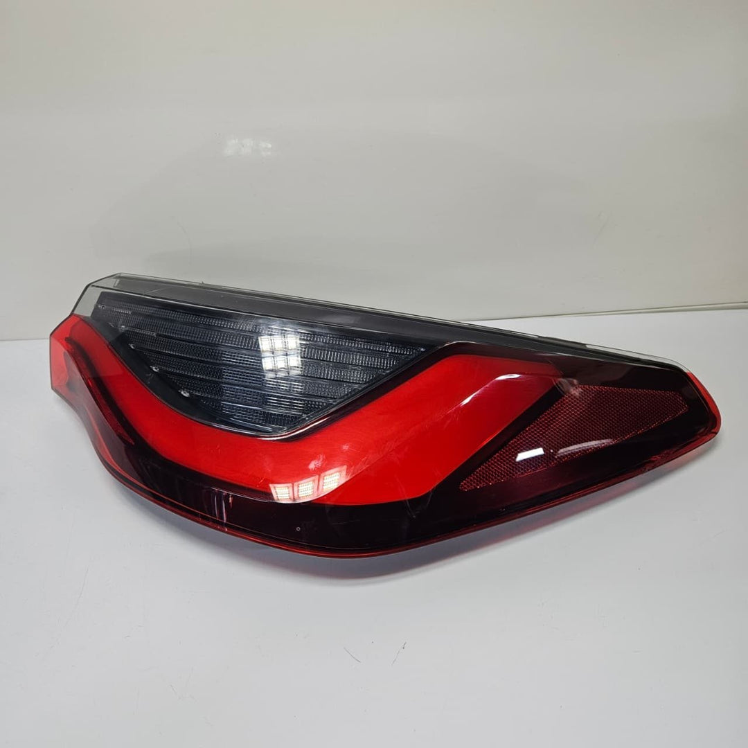 2020 BMW  4 Series G22, G23, G26, G82 Rear Light In The Side Panel 7477604