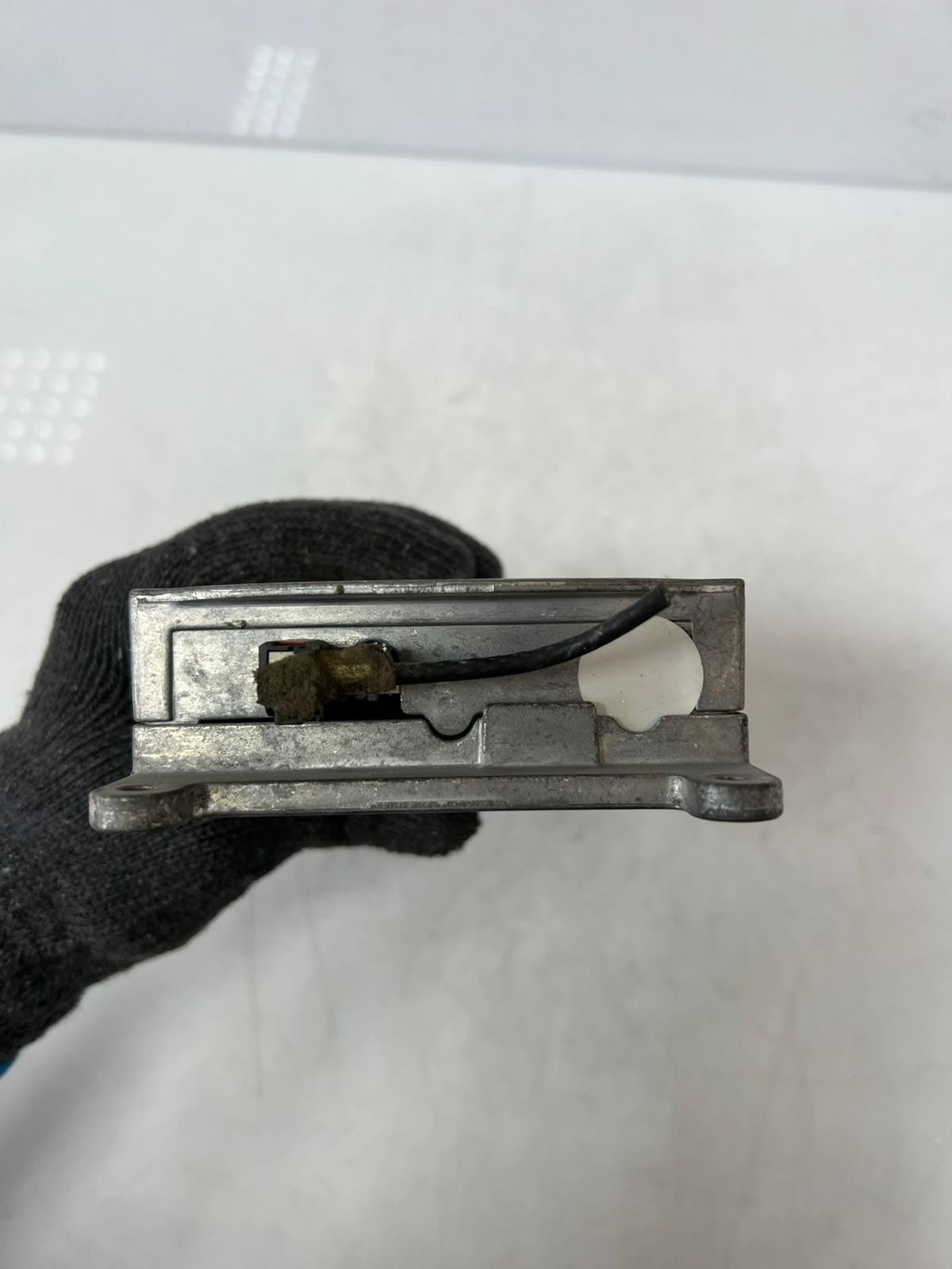 2002-2005 BMW 745i Bluetooth Control Module 6976709 OEM