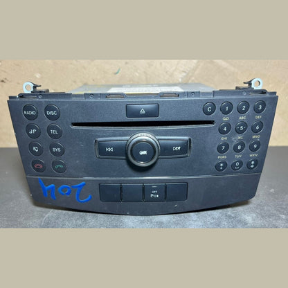08–10 Mercedes-Benz W204 C-Class Radio Audio Head Unit CD Player A204 9069801